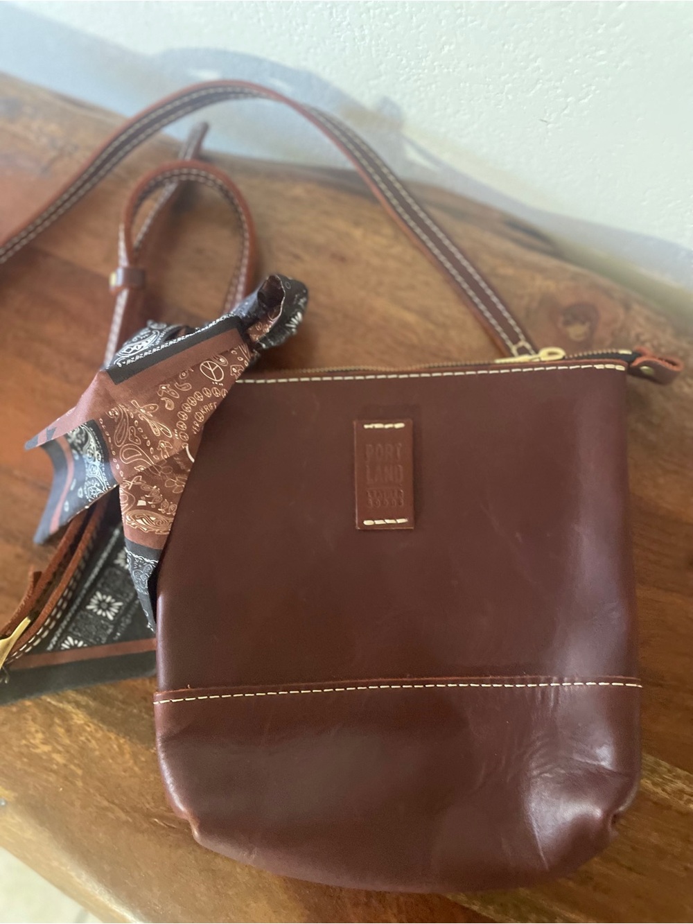 NWOT Portland Leather Goods Brown Full Grain Leather Crossbody + Matching Scarf - Picture 10 of 16